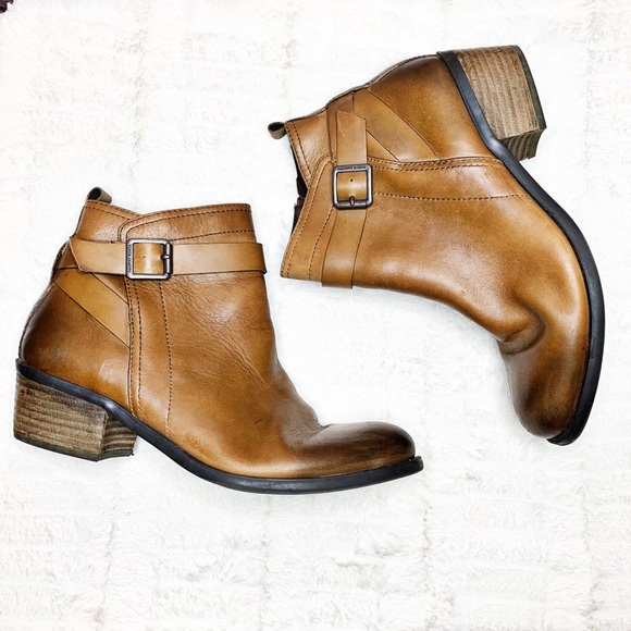 Vince Camuto Shoes - Vince Camuto Beamer Leather Ankle Boots Brown 10B
